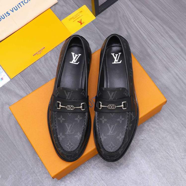 Picture of Louis Vuitton Shoes _SKULVsz38-45hnh082914672